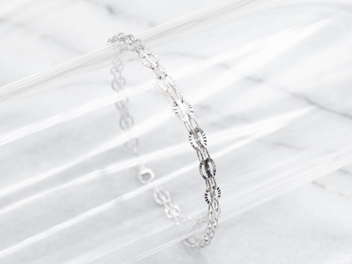 White Gold Interlocking Oval Link Bracelet