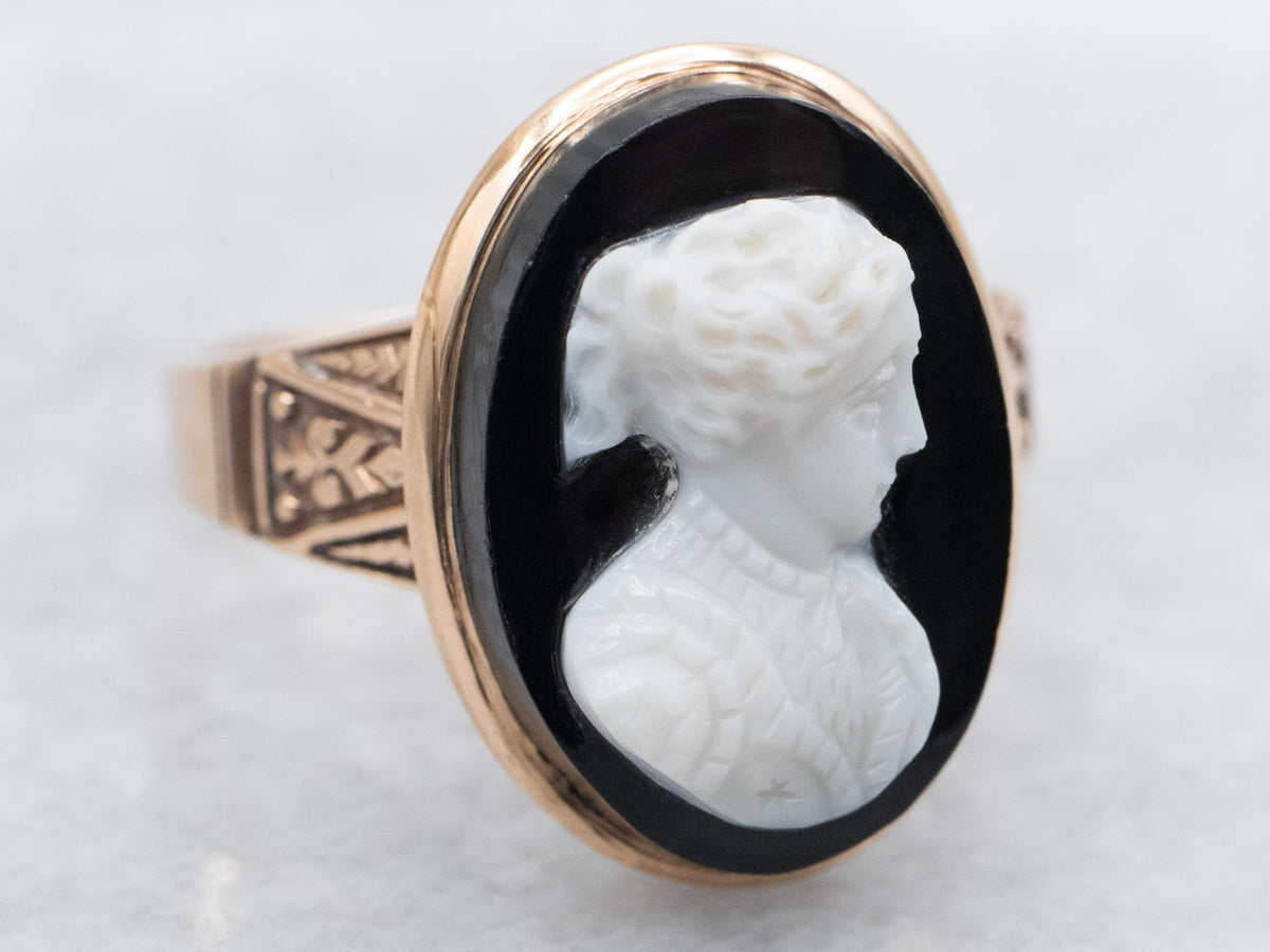 Victorian Rose Gold Onyx Cameo Ring