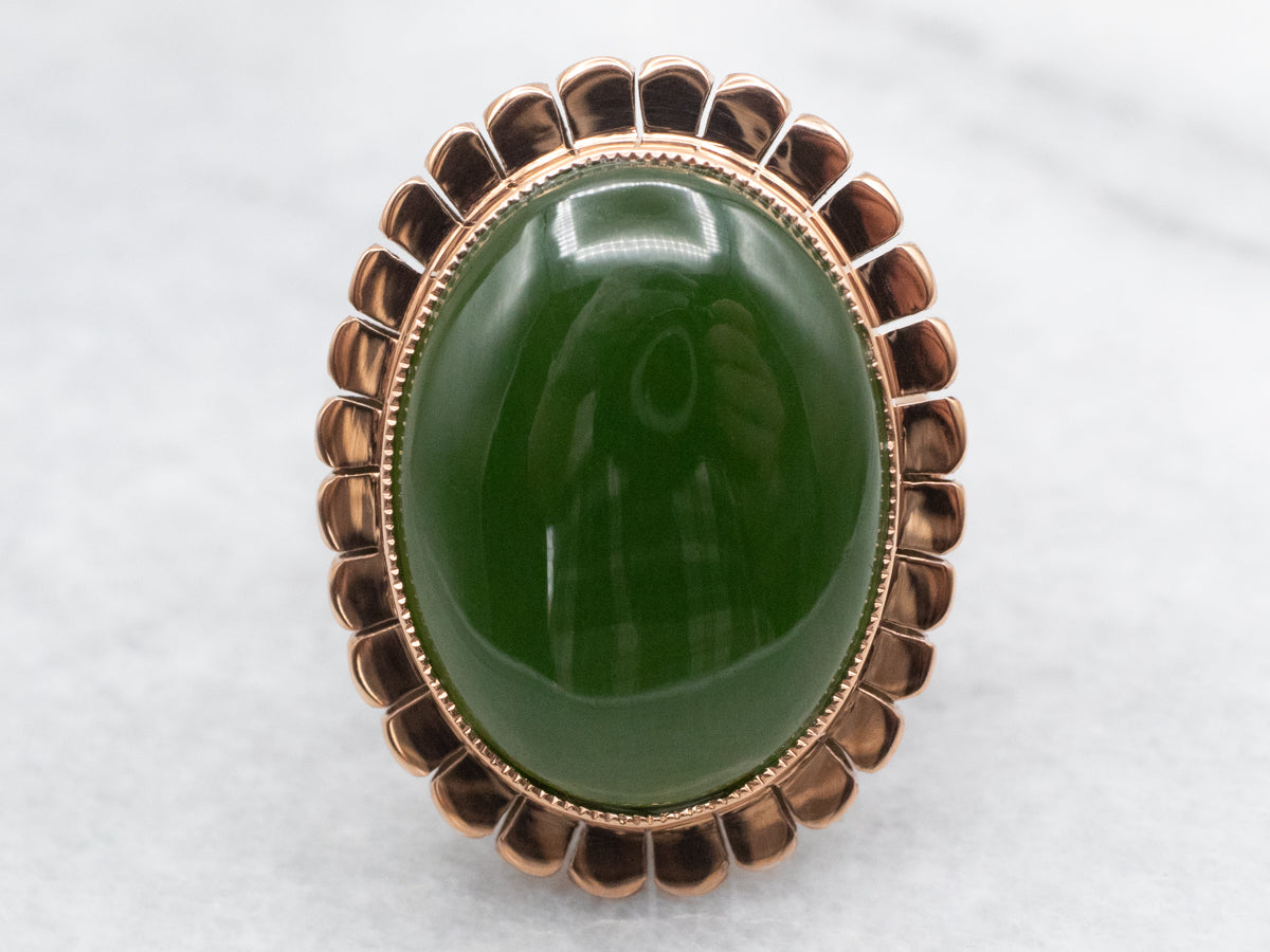 Vintage Gold Nephrite Jade Ring with Scalloped Edge