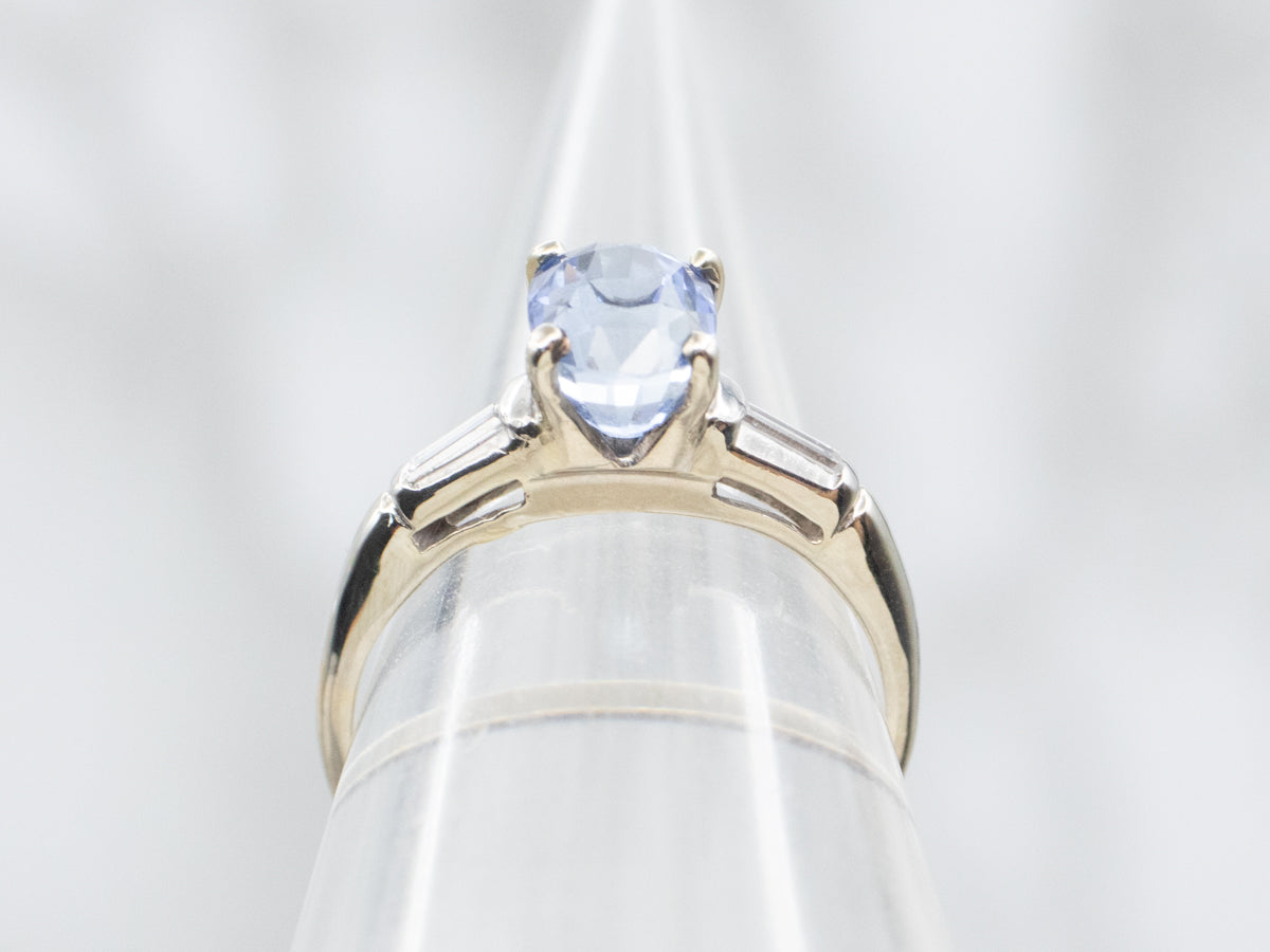 Glittering Ceylon Sapphire and White Gold Engagement Ring