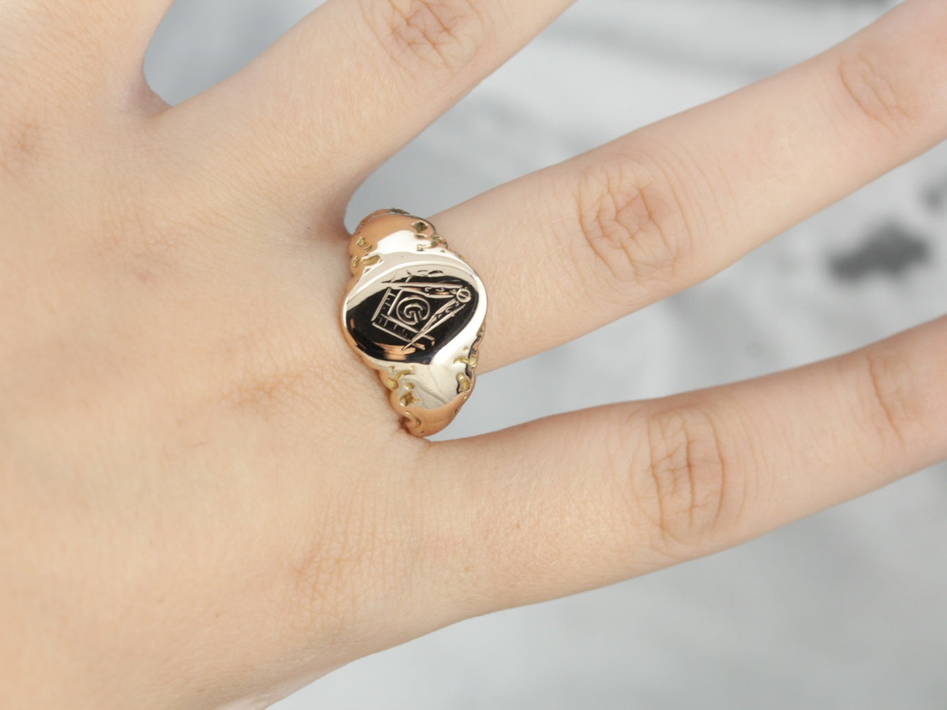 Rose gold masonic ring store