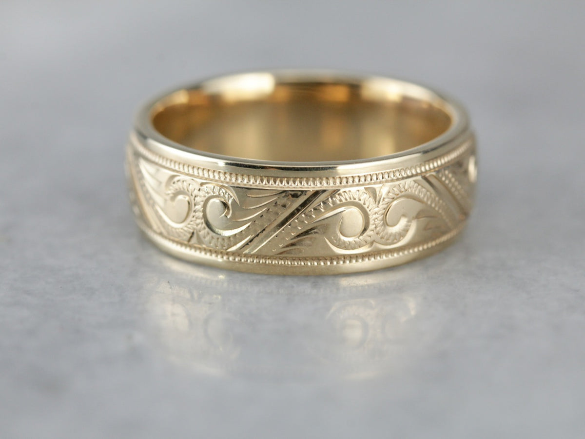 Vintage Etched Gold Wedding Band