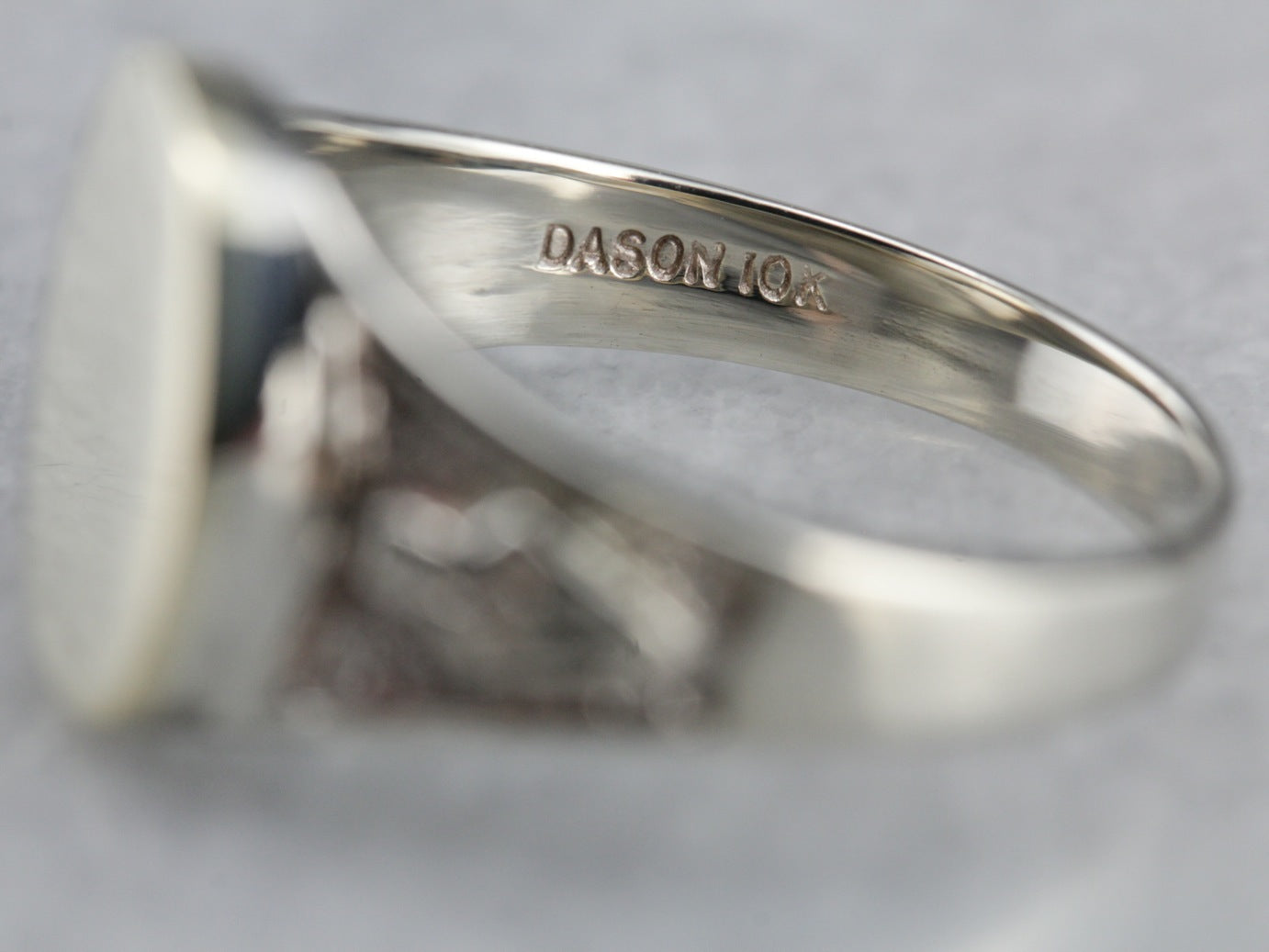 Men's Masonic Signet Ring in Yellow and White Gold