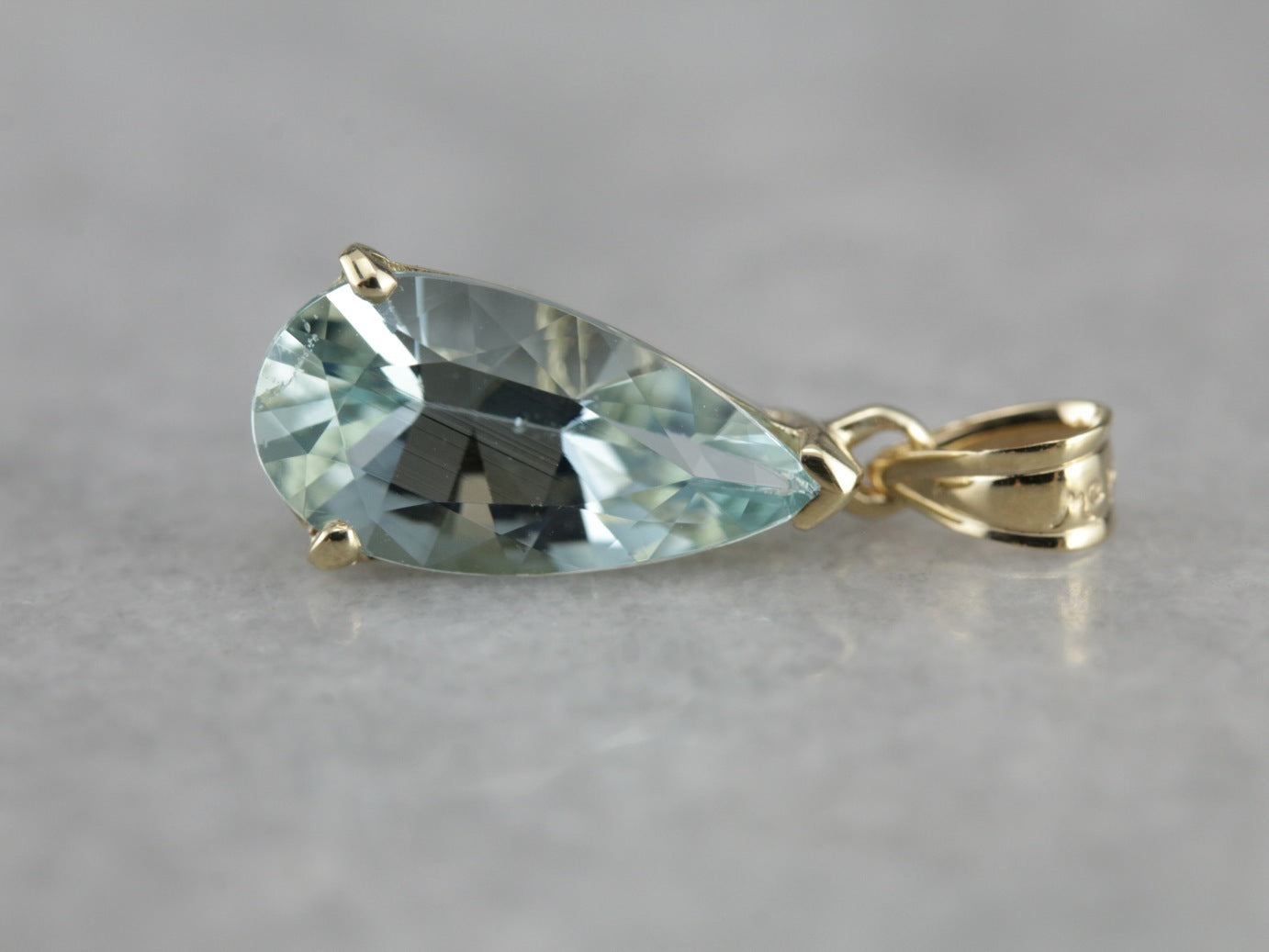 Teardrop Aquamarine Pendant