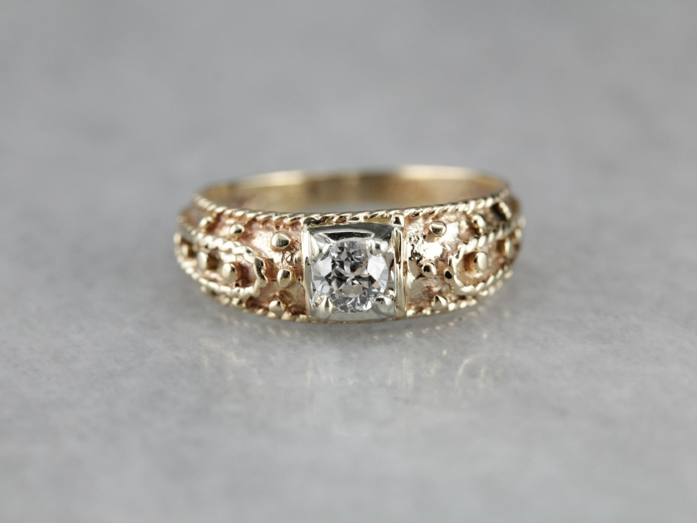 Ornate Diamond Solitaire Band