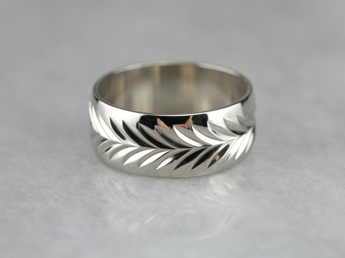 White Gold Pattern Wedding Band