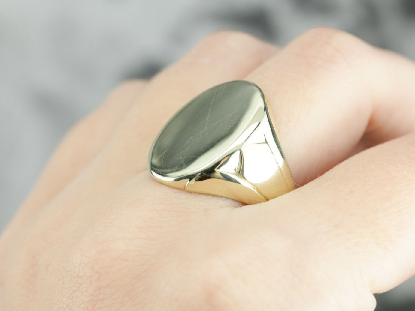 Vintage Green Gold Signet Ring