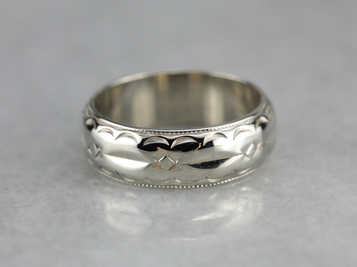 Vintage White Gold Pattern Band