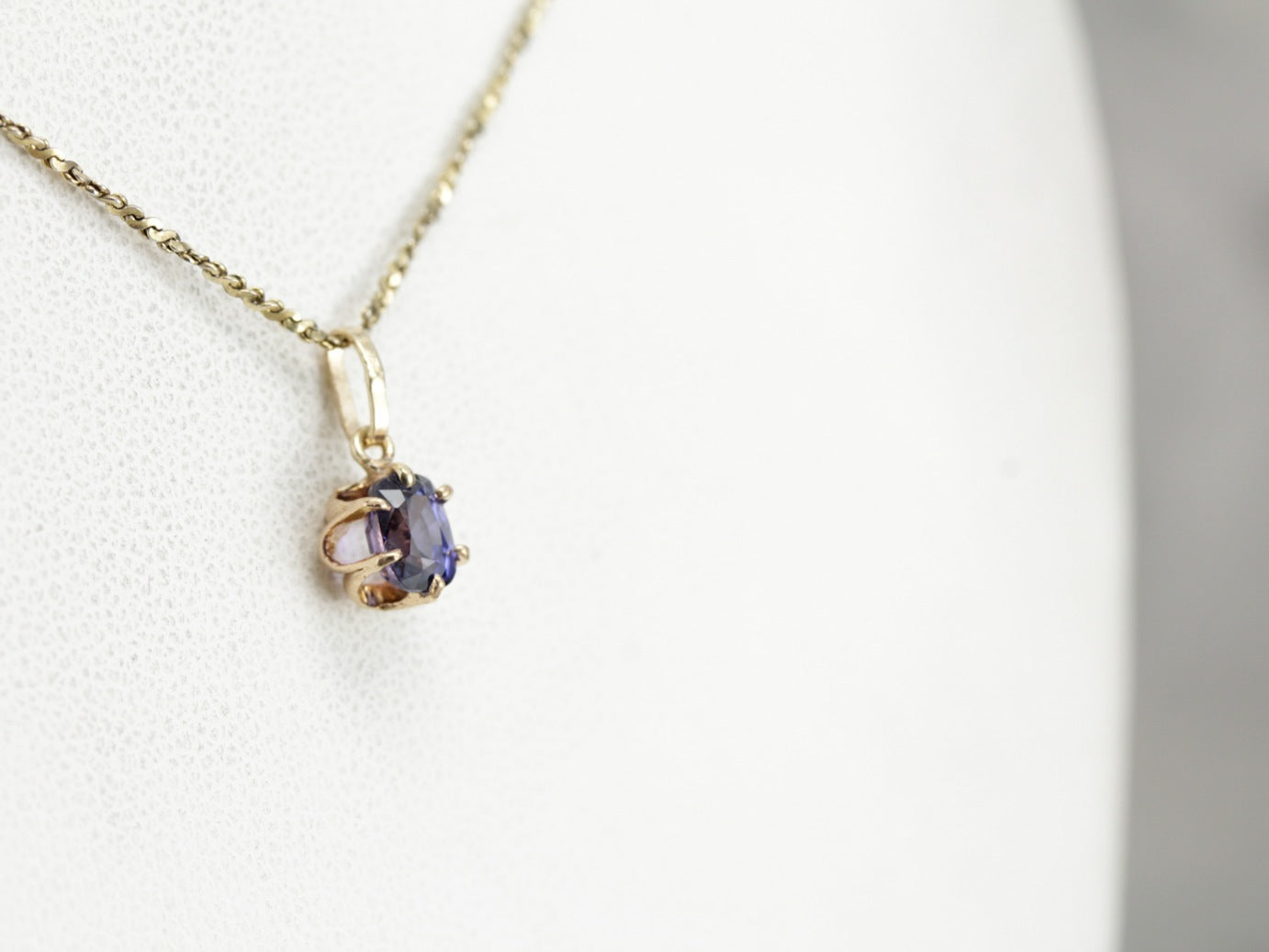 Buttercup Gold Purple Sapphire Pendant