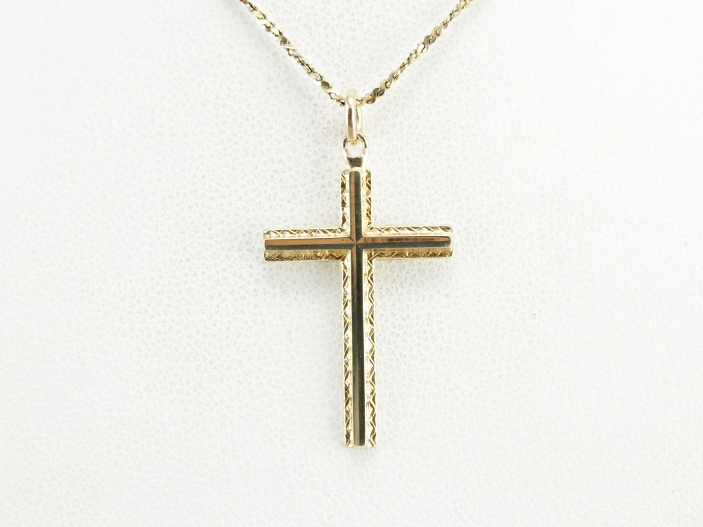 Etched 2024 Pattern Cross Pendant 14k Yellow Gold Religious Jewelry