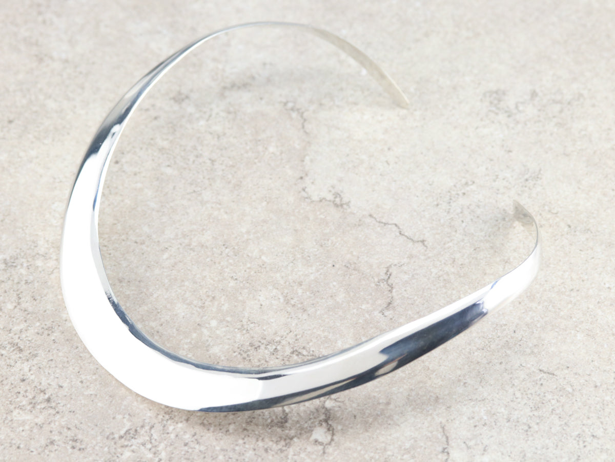 Sterling Silver on sale Center Collar