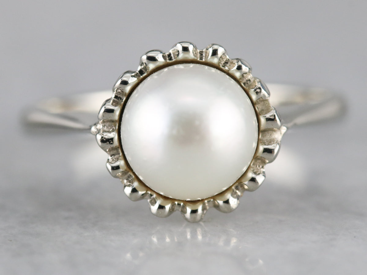 Anillo Solitario Perla Blanca en Oro Blanco