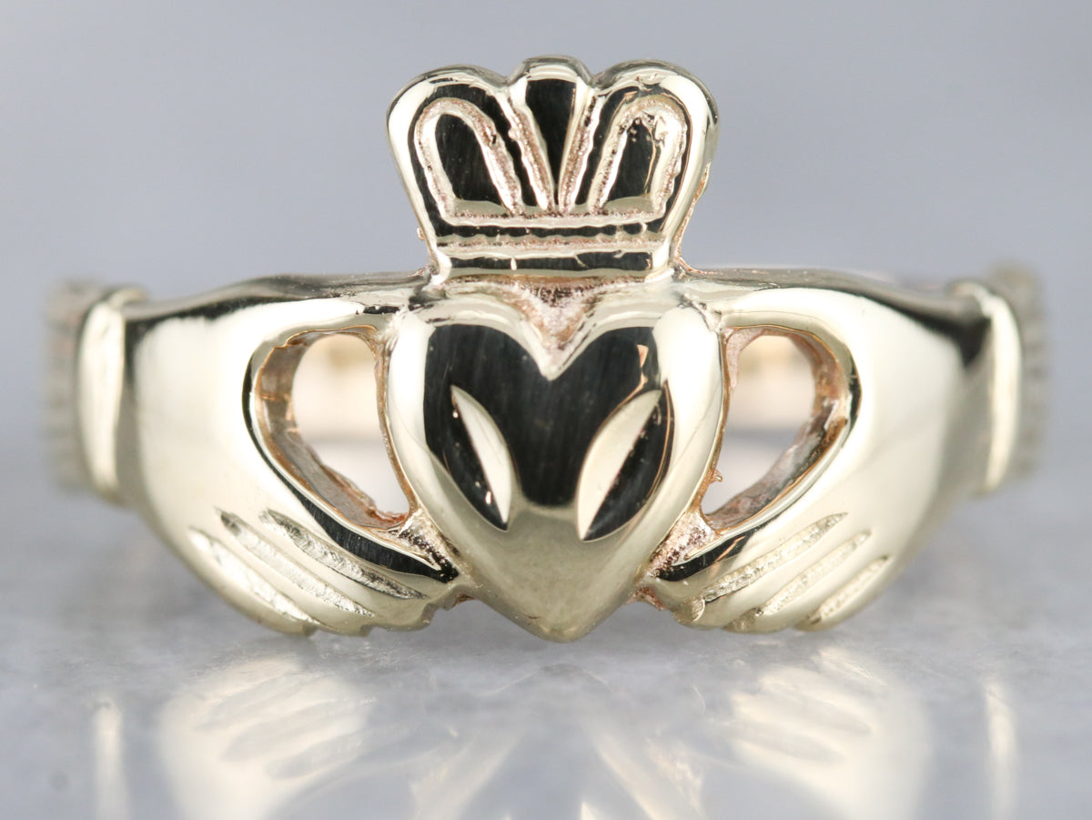 Classic Yellow Gold Claddagh Band