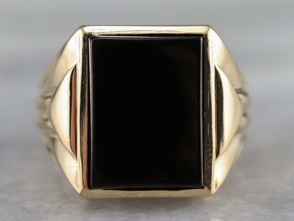 Retro Era Black Onyx Men&#39;s Ring