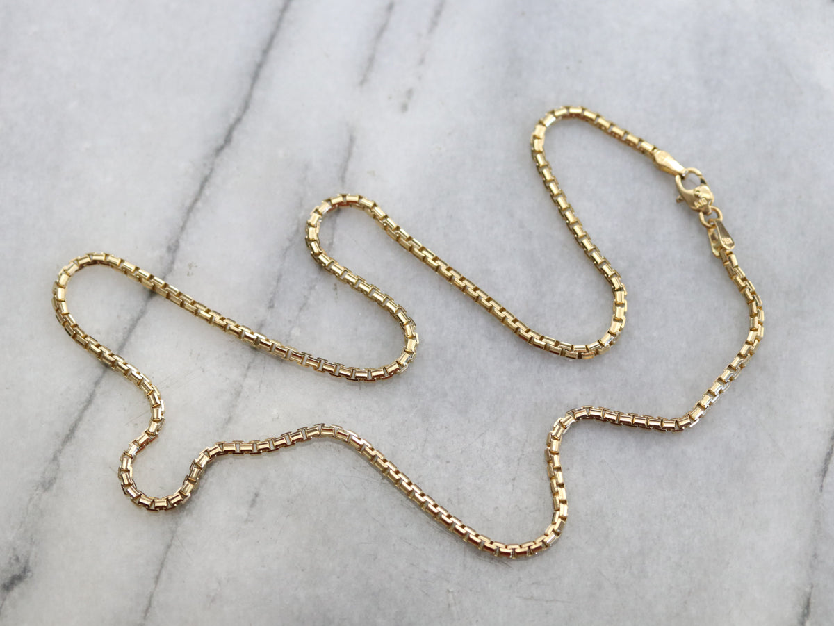 Yellow 18 Karat Gold Tube Link Chain