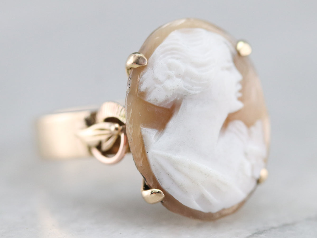 Vintage Gold Botanical Cameo Ring