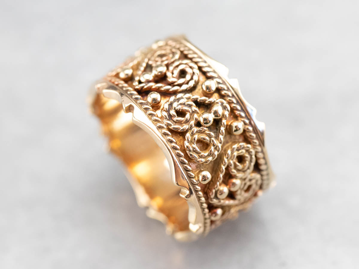 Ornate Yellow Gold Heart Pattern Band