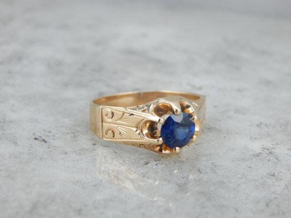 Victorian Carved Setting Blue Sapphire Ring