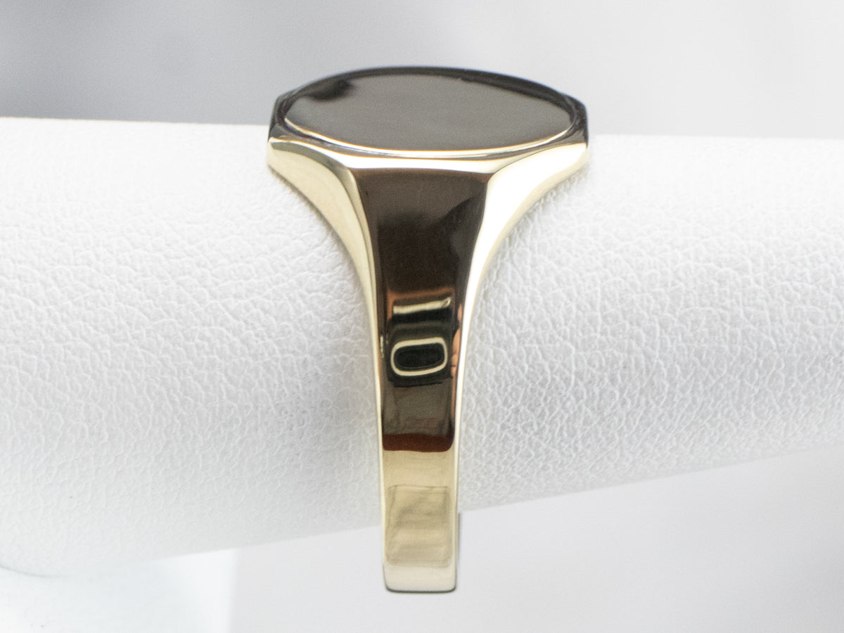 Unisex Vintage Gold Signet Ring