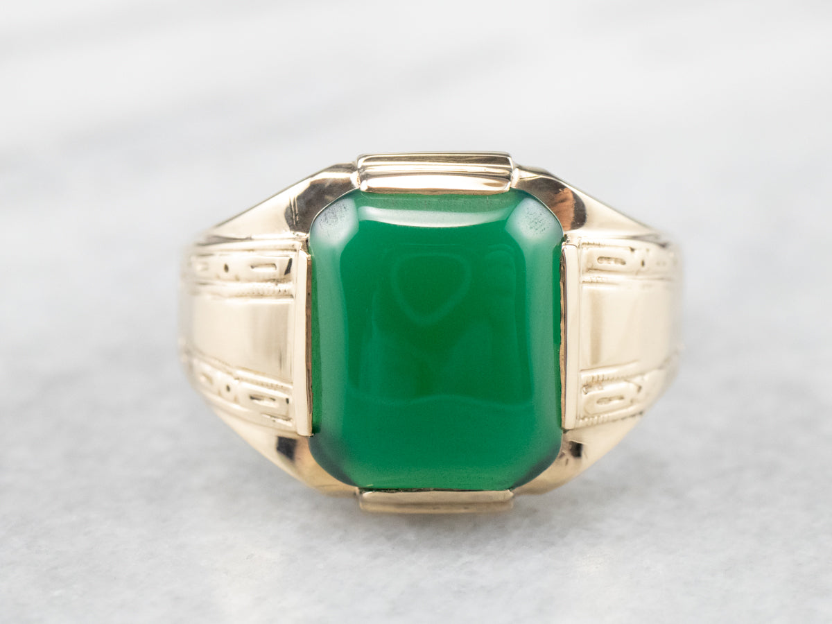 Retro Men&#39;s Green Onyx Gold Statement Ring