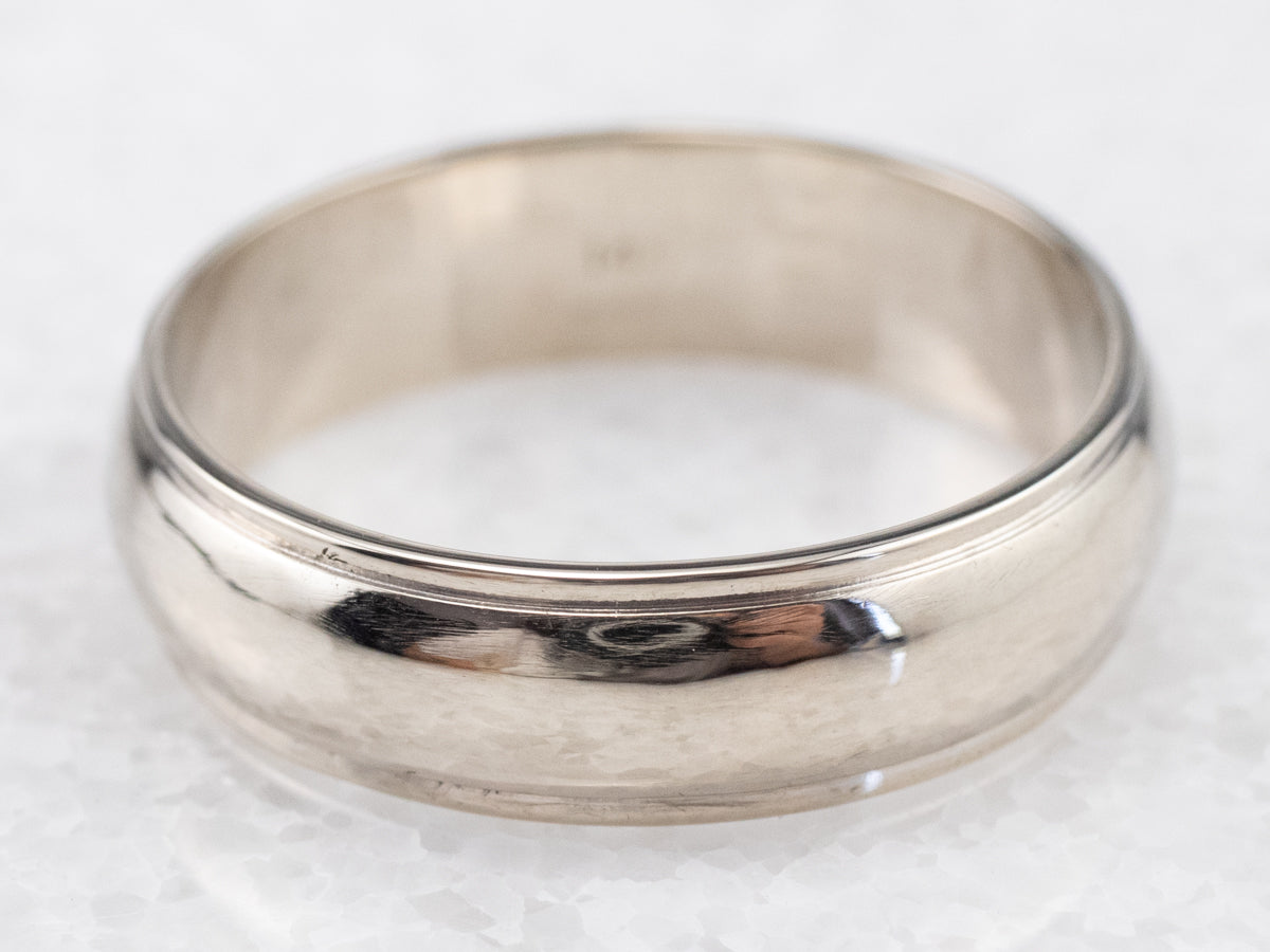 14K White Gold Plain Wedding Band