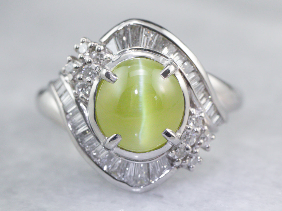 Cat&#39;s Eye Chrysoberyl Diamond Halo Platinum Ring