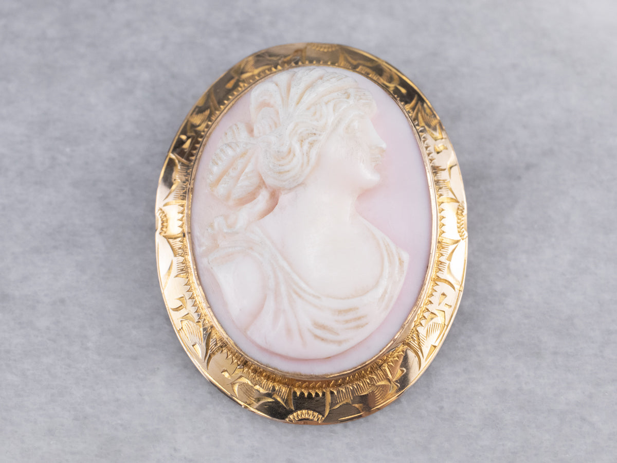 Shell Cameo selling Brooch, Vintage