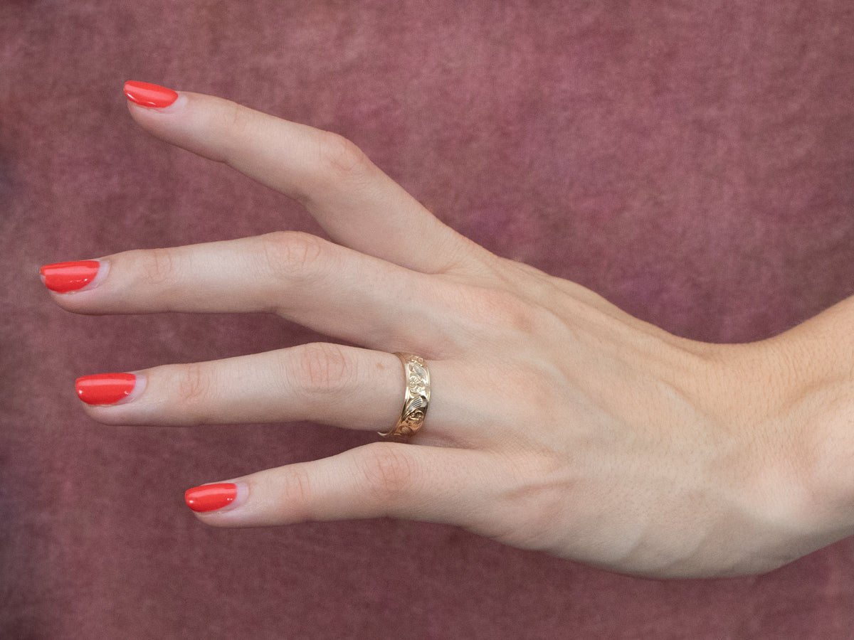 Engraved Gold Floral Band