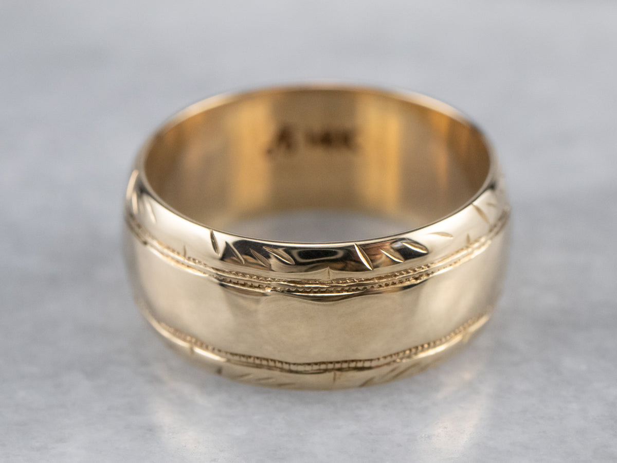 Wide Pattern Edge Gold Band