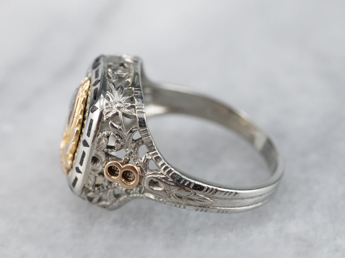 Antique Upper Iowa University School Ring