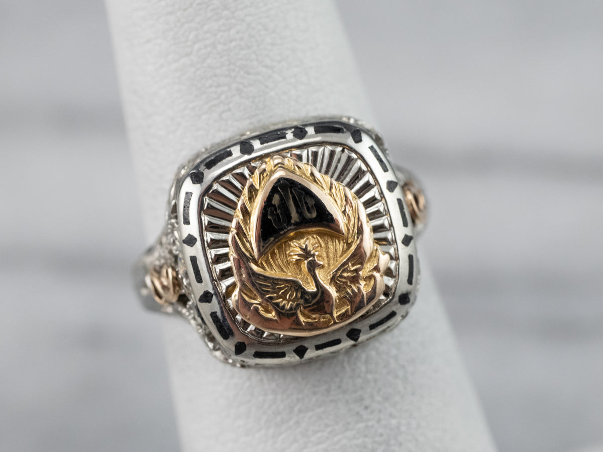 Antique Upper Iowa University School Ring