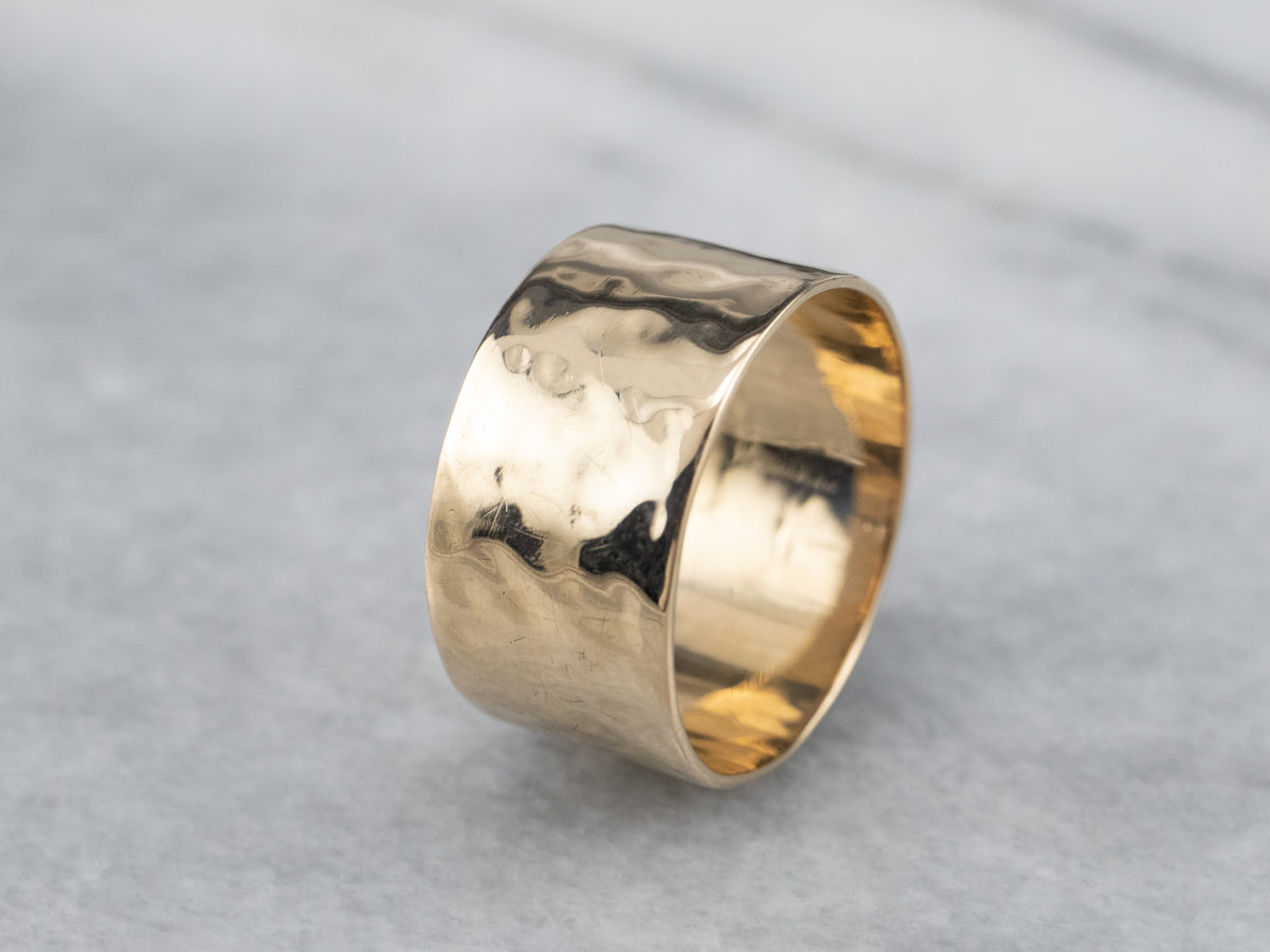 Unisex Hammered Finished Gold Band