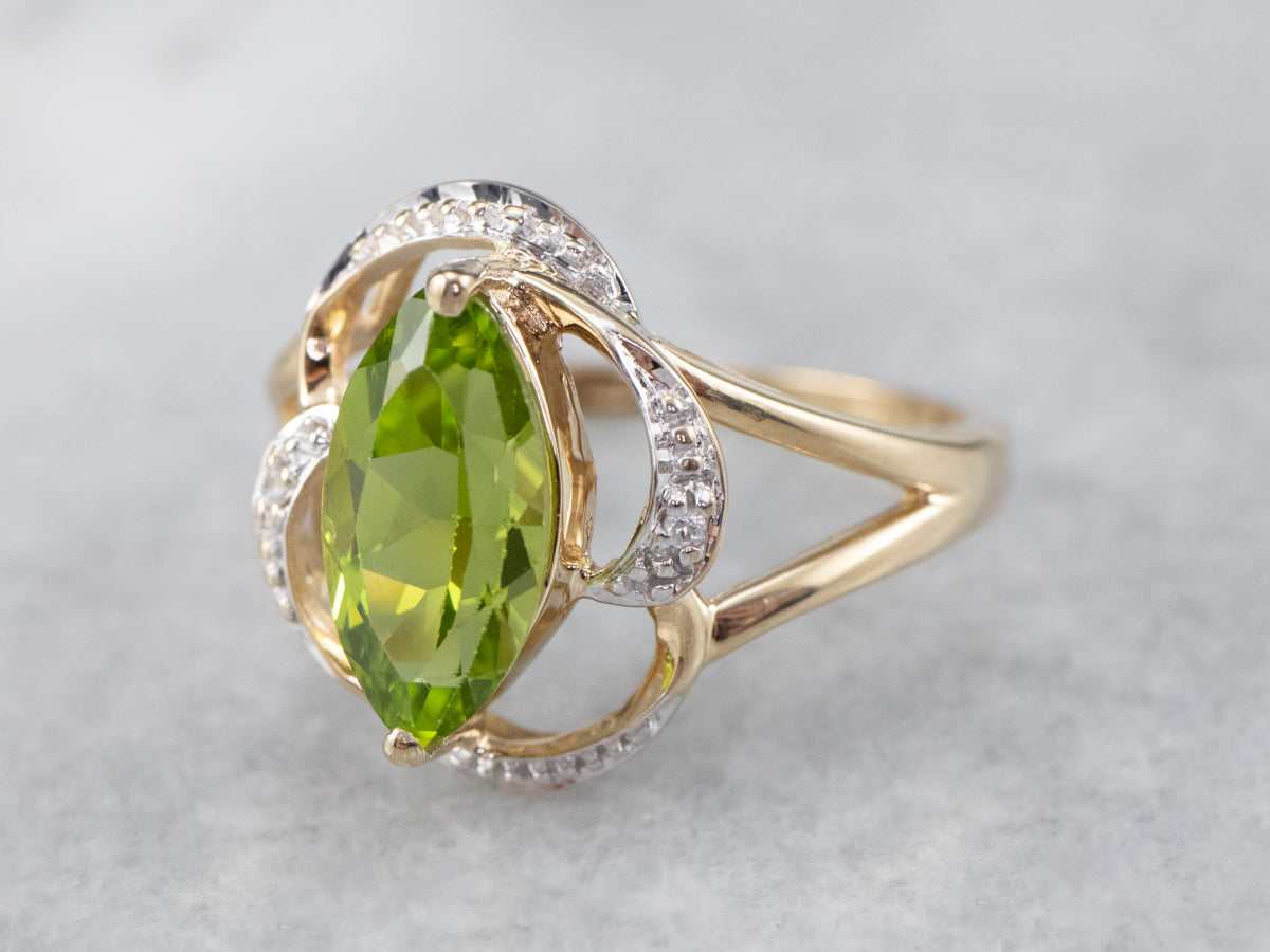 Marquise-cut Peridot Eternity Ring-Peridot Jewelry-Band Ring-Rings top for Her-Eternity Ring-Forever Ring-Cubic Zircon Ring-Jewelry for Mom