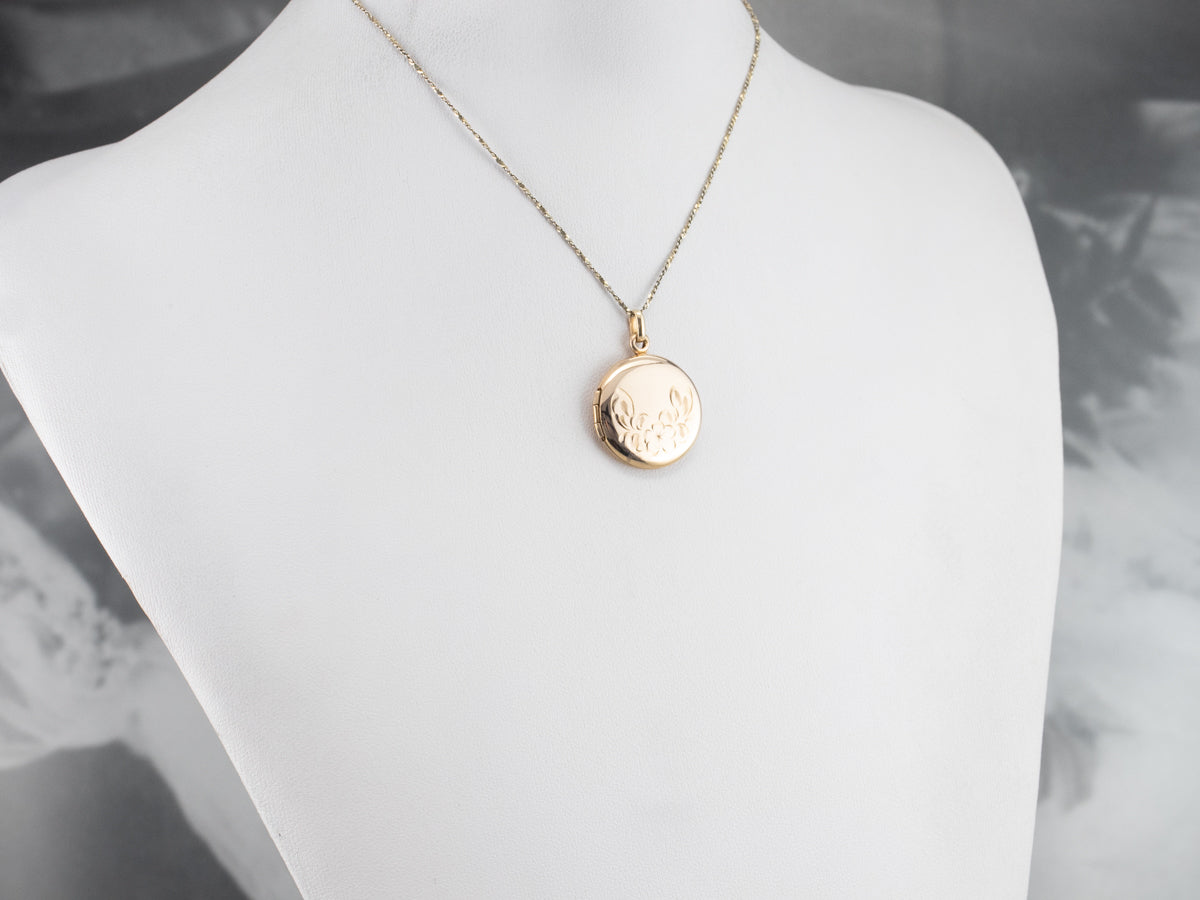Sweet Round Gold Flower Locket