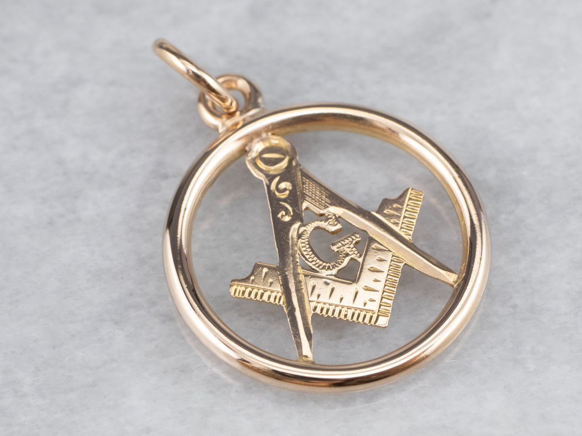 Vintage newest 10kt gold ladies Masonic pendant