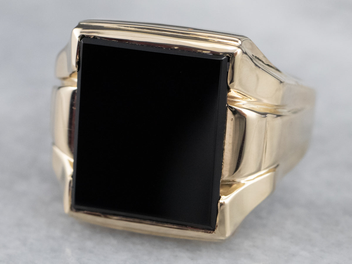 Classic Men&#39;s Black Onyx Statement Ring