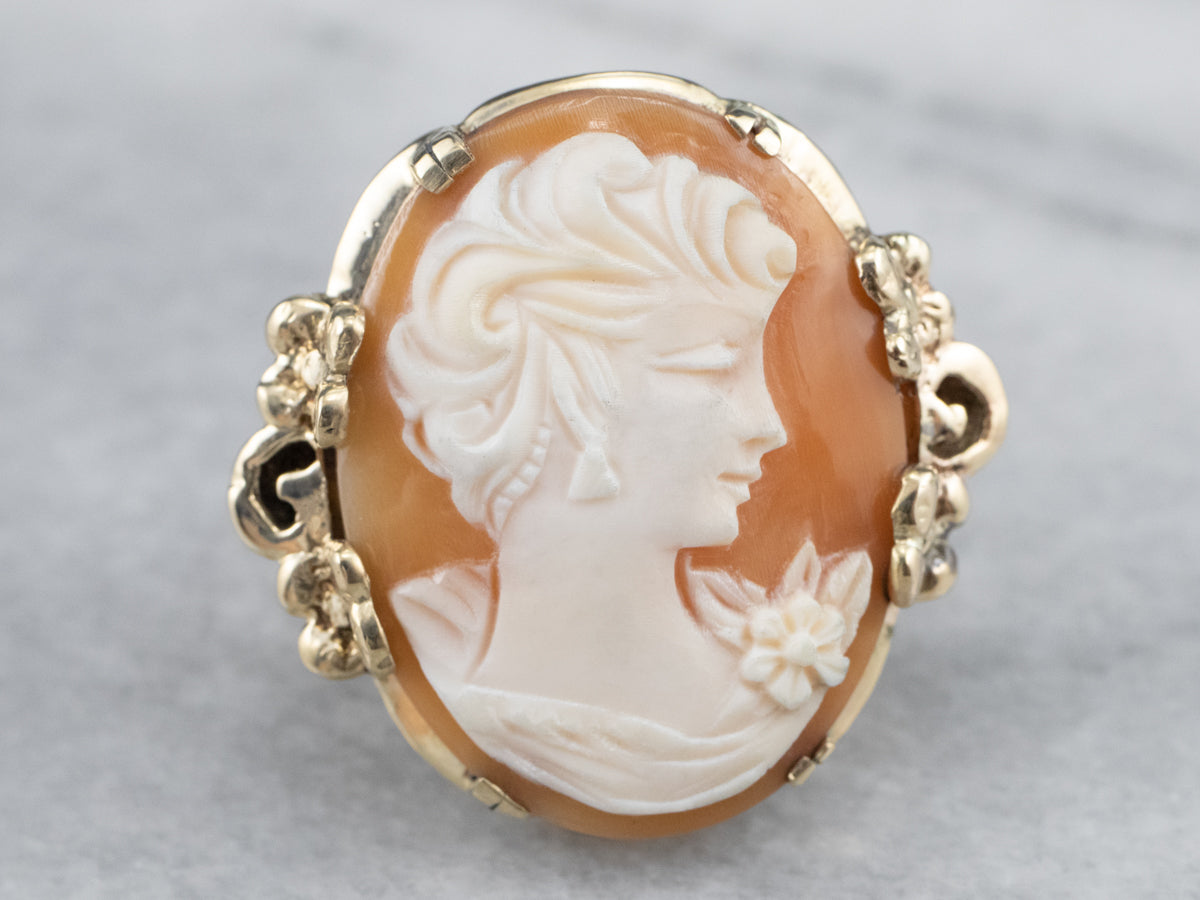 Floral Mid Century Cameo Cocktail Ring