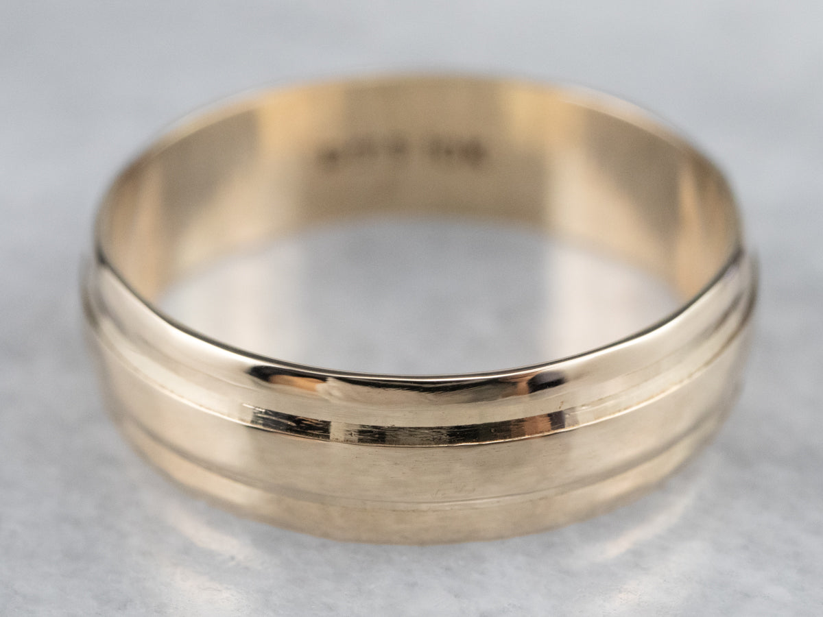 Yellow Gold Ridged Band