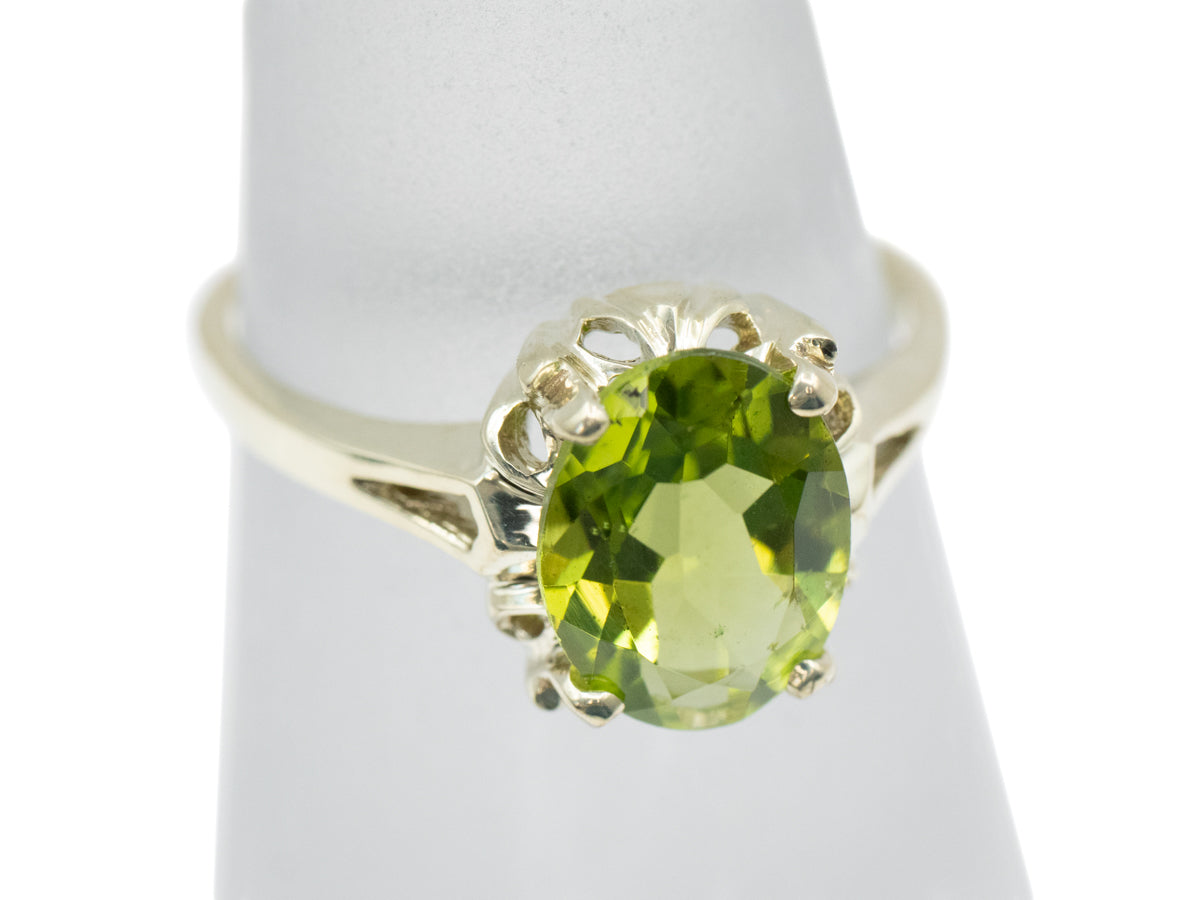 El anillo de peridoto de Penélope