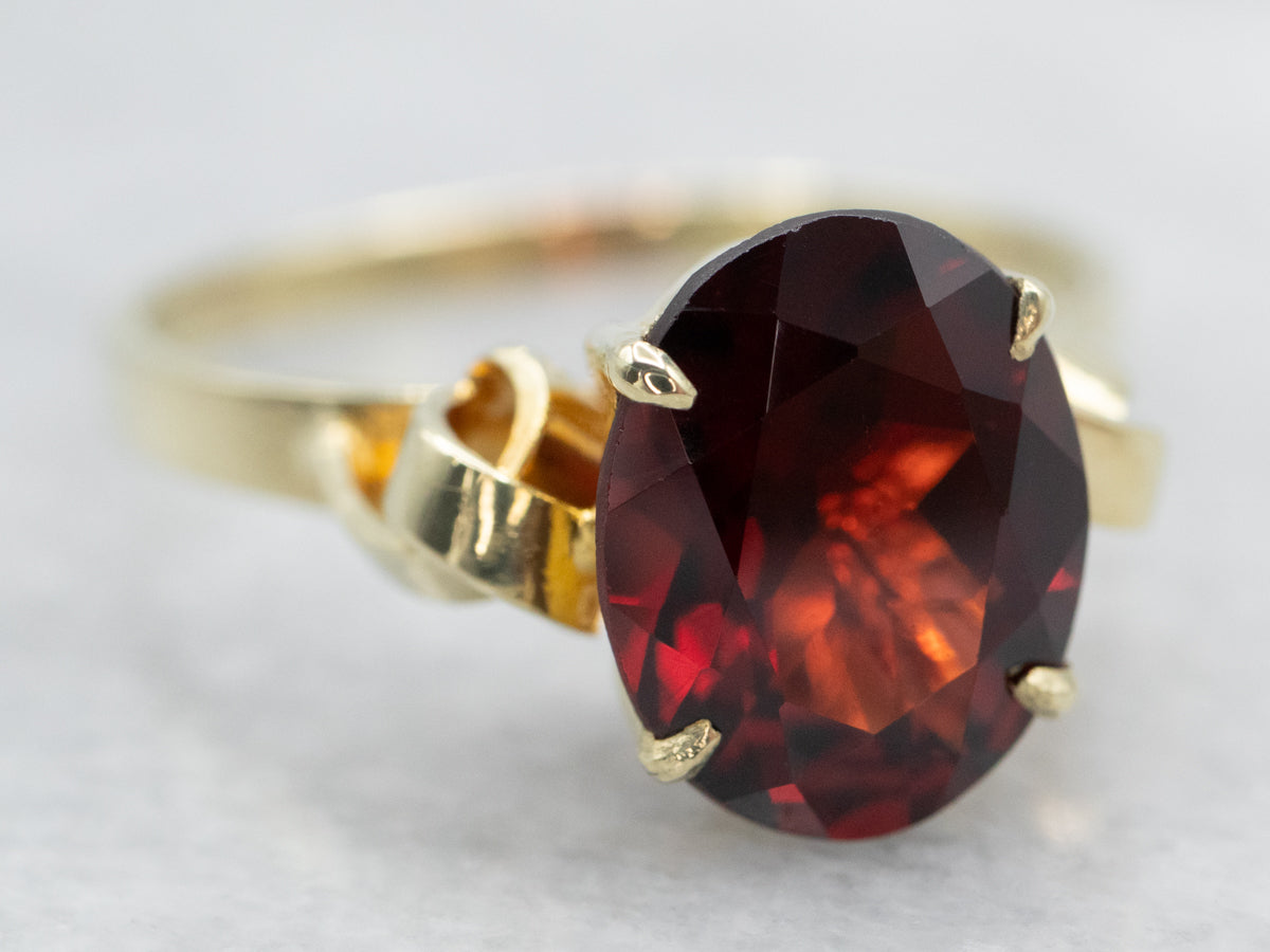 Vintage Gold Pyrope Garnet Solitaire Ring