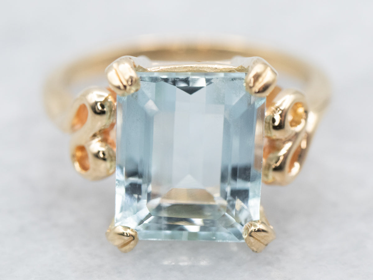 Vintage Yellow Gold Aquamarine Ring