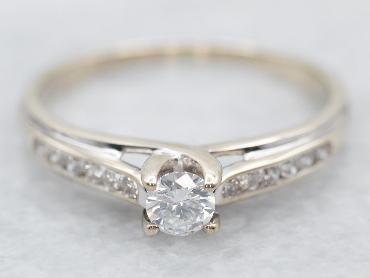 Round Brilliant Diamond Engagement Ring