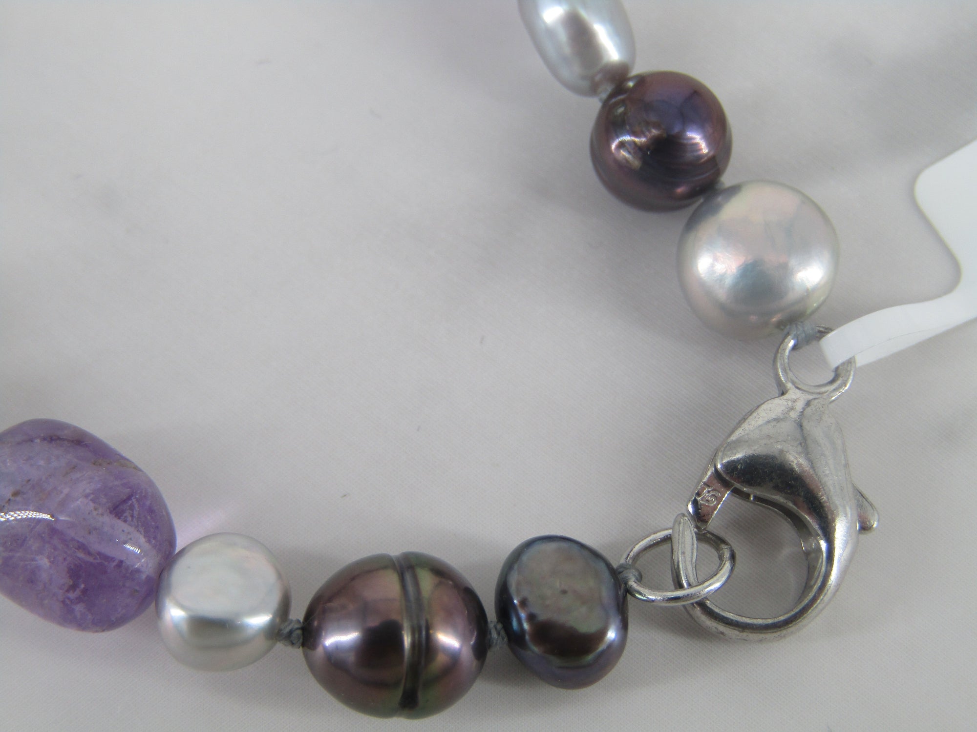 Necklace With Grey Pearls And Amethyst Beads