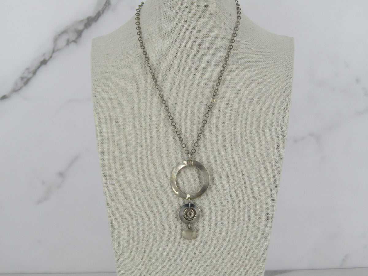 18 Inch Silver Cable Chain With Three Circle Drop Pendants