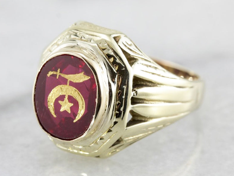 Retro Era Men's Shriners Club Statement Ring, Masonic or Fraternal Collectors Item