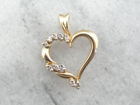 Diamond Heart Pendant in Yellow Gold