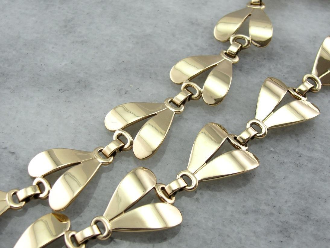 Danish Modern Mastery: Stunning Polished Yellow Gold Necklace