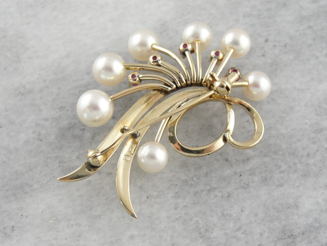 Vintage selling brooch