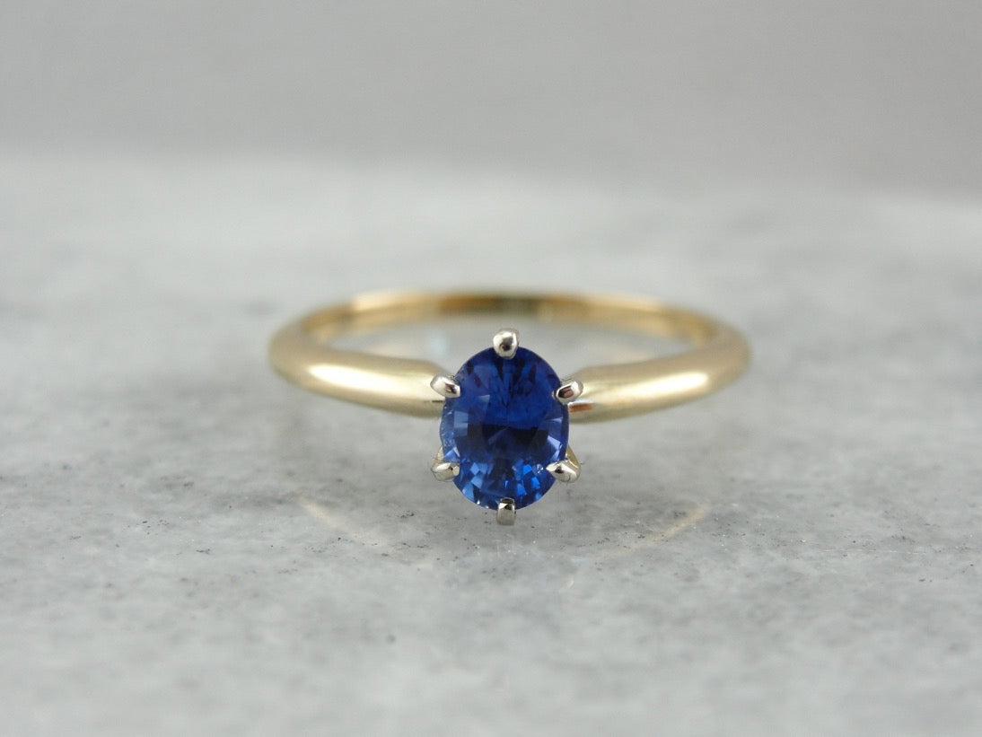 Classic Sapphire Solitaire Engagement Ring in Yellow Gold, Benchmark Quality Gemstone