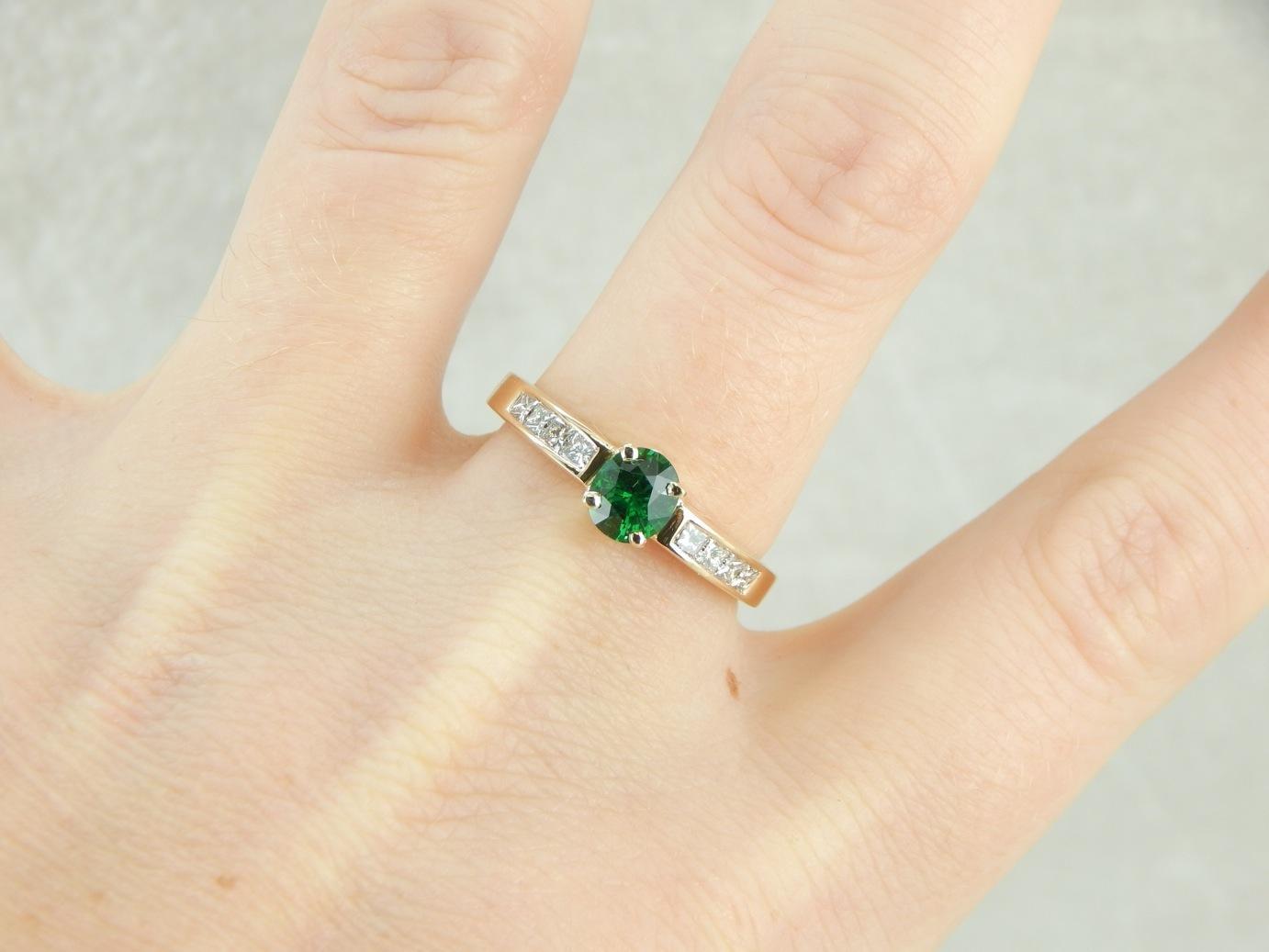 2 CT Oval Cut Green Emerald Diamond Halo Engagement Ring 925 Sterling –  atjewels.in